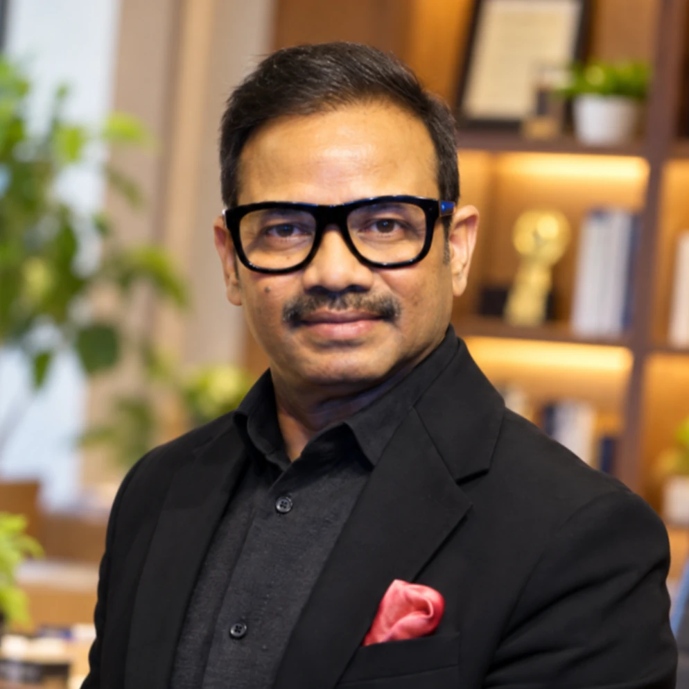 Dr. Amit Saxena